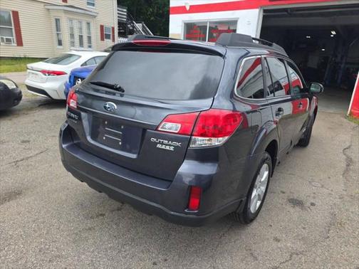 2010 Subaru Outback 2.5 i Premium