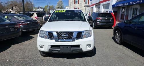 Glacier White 2016 Nissan Frontier SV