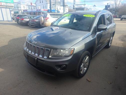 Black Clear Coat 2014 Jeep Compass Latitude