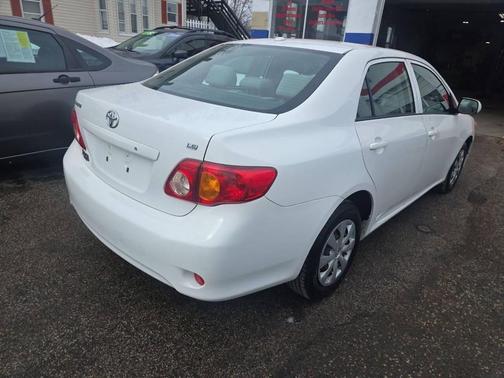 2009 Toyota Corolla LE