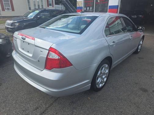 2010 Ford Fusion SE