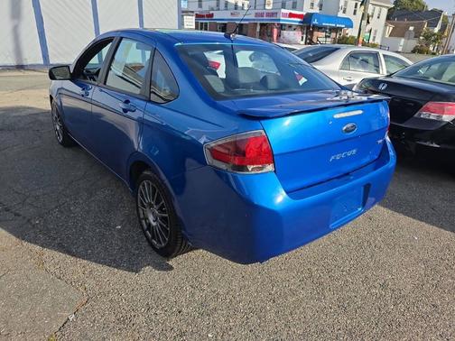 2010 Ford Focus SES