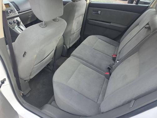 2009 Nissan Sentra 2.0 SR