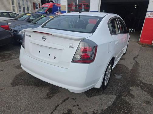 2009 Nissan Sentra 2.0 SR