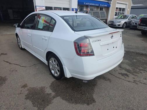 2009 Nissan Sentra 2.0 SR