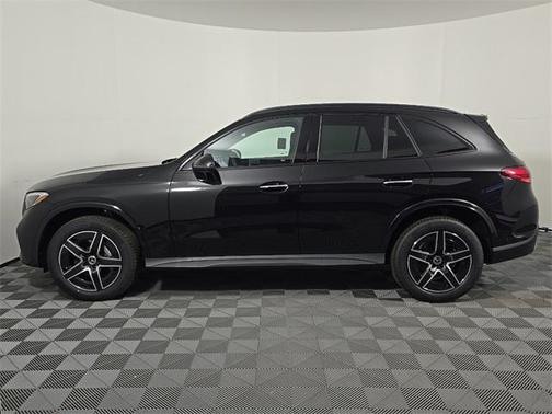 2026 Mercedes-Benz GLC 300 4MATIC
