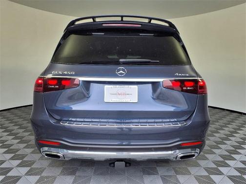 2025 Mercedes-Benz GLS 450 4MATIC