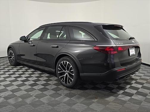 2025 Mercedes-Benz E-Class 4MATIC