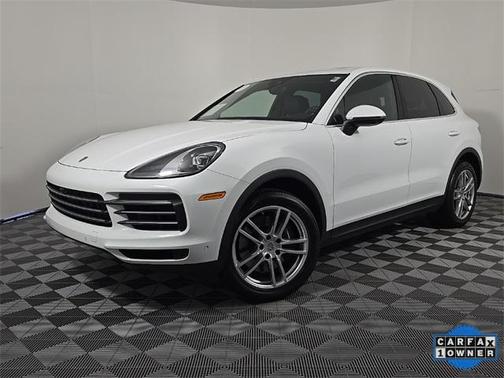 2022 Porsche Cayenne Cayenne