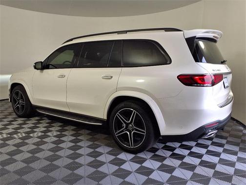 2022 Mercedes-Benz GLS 450 4MATIC
