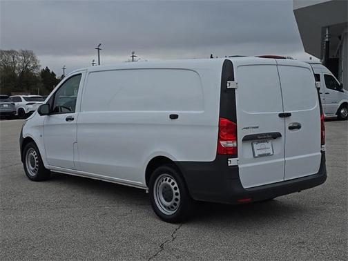 2020 Mercedes-Benz Metris Base