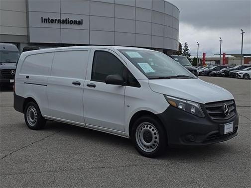 2020 Mercedes-Benz Metris Base