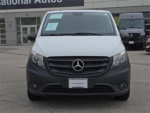 2020 Mercedes-Benz Metris Base