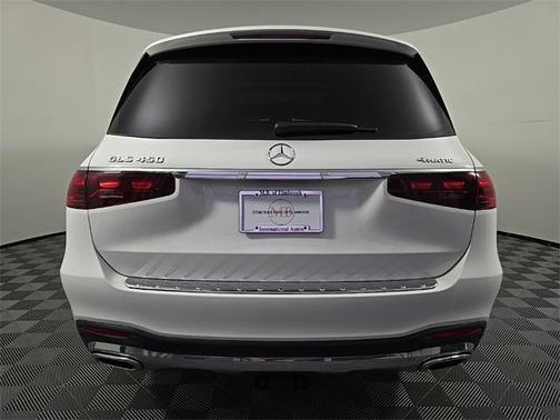2025 Mercedes-Benz GLS 450 4MATIC