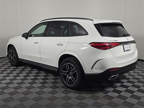 2026 Mercedes-Benz GLC 300 4MATIC