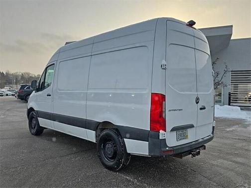 2019 Mercedes-Benz Sprinter 2500 Standard Roof