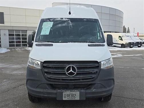 2019 Mercedes-Benz Sprinter 2500 Standard Roof