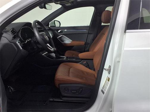 2022 Audi Q3 45 S line Premium Plus