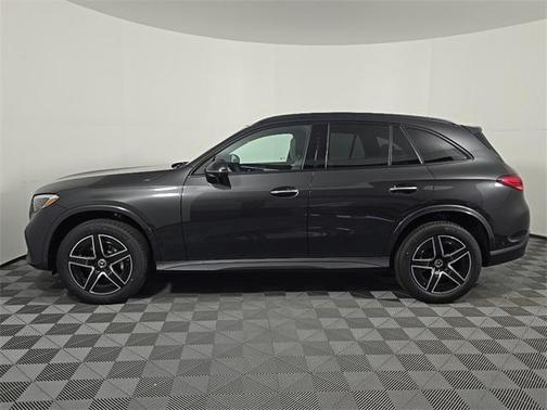 2026 Mercedes-Benz GLC 300 4MATIC