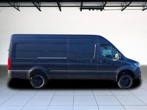 2026 Mercedes-Benz Sprinter 2500 High Roof