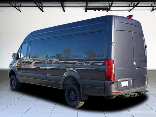 2026 Mercedes-Benz Sprinter 2500 High Roof