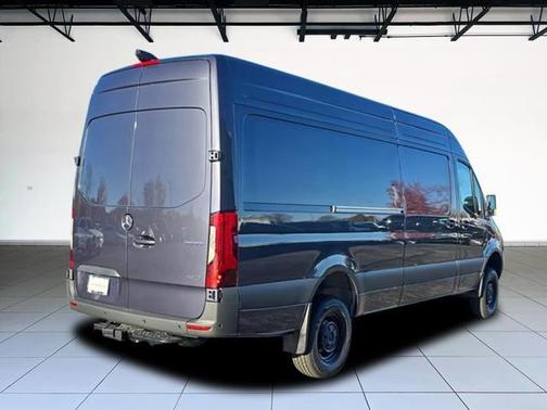 2026 Mercedes-Benz Sprinter 2500 High Roof