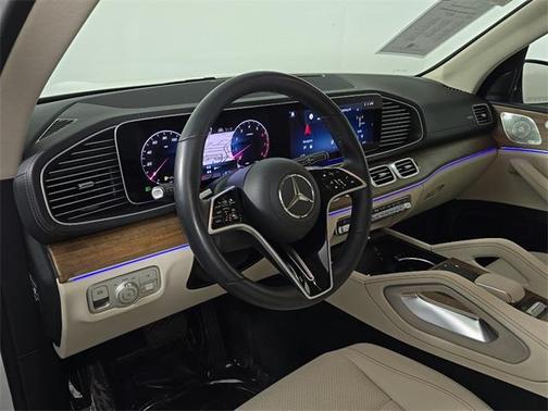 2025 Mercedes-Benz GLS 450 4MATIC