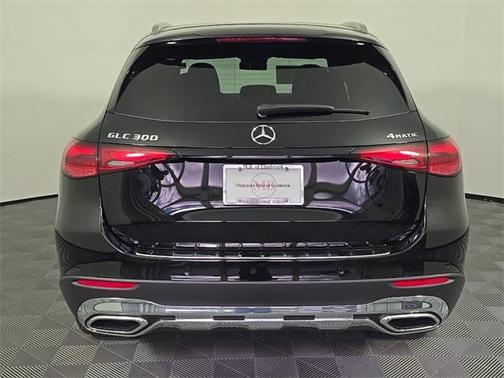 2026 Mercedes-Benz GLC 300 4MATIC