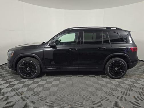 Cosmos Black Metallic 2026 Mercedes-Benz GLB 250 4MATIC