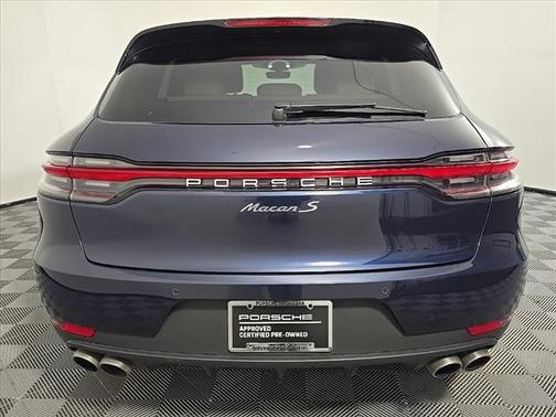 2021 Porsche Macan Base