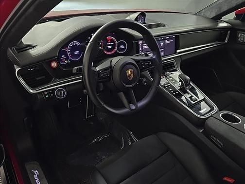 2021 Porsche Panamera GTS