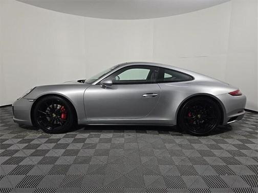 2017 Porsche 911 Carrera 4S