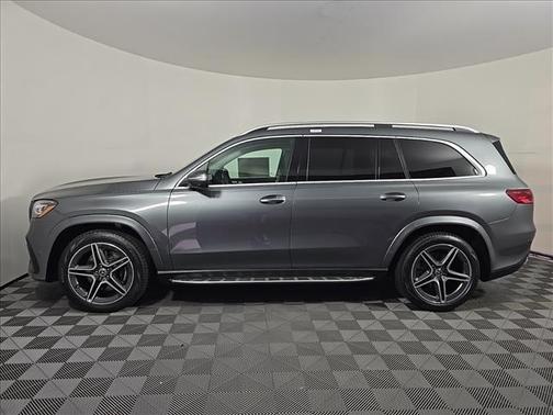 2026 Mercedes-Benz GLS 450 4MATIC