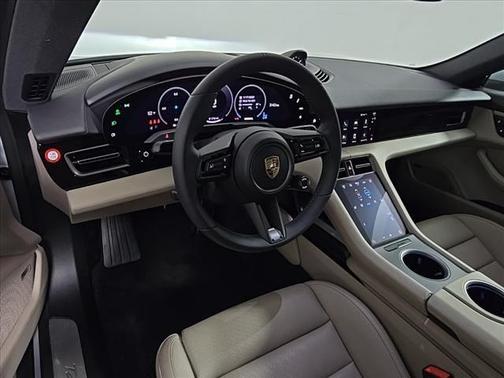 Ice Grey Metallic 2025 Porsche Taycan