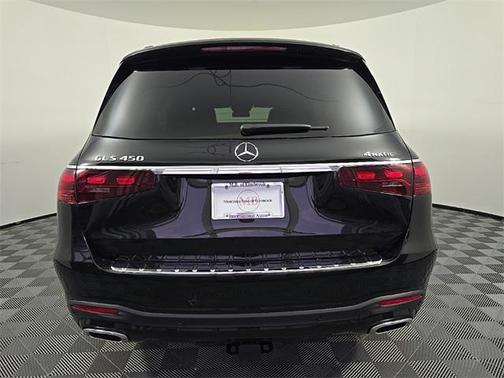 2025 Mercedes-Benz GLS 450 4MATIC