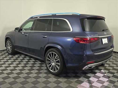 2026 Mercedes-Benz GLS 450 4MATIC