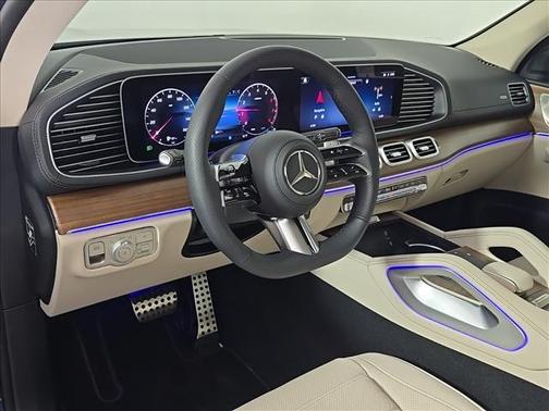 2026 Mercedes-Benz GLS 450 4MATIC