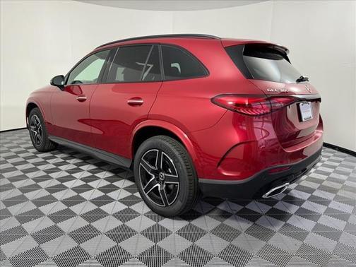 2025 Mercedes-Benz GLC 300 4MATIC