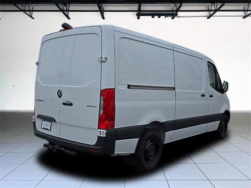 2025 Mercedes-Benz Sprinter 2500 Standard Roof
