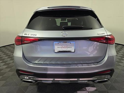 2026 Mercedes-Benz GLC 300 4MATIC
