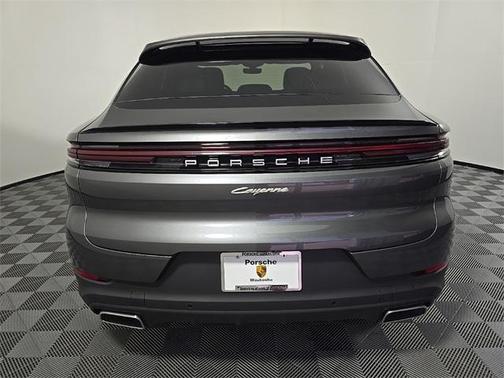 2025 Porsche Cayenne Cayenne