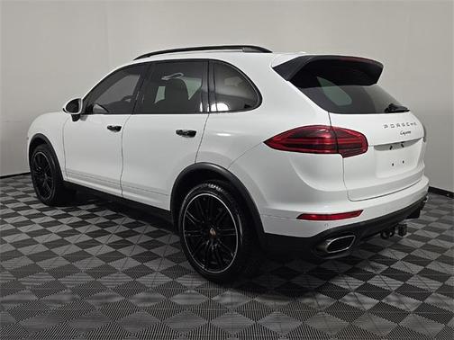 2018 Porsche Cayenne Base