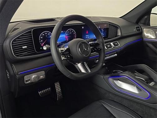 2026 Mercedes-Benz GLS 580 4MATIC