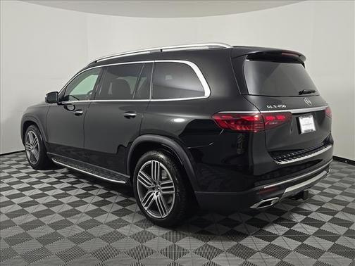 2026 Mercedes-Benz GLS 450 4MATIC