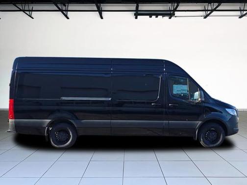2026 Mercedes-Benz Sprinter 2500 High Roof