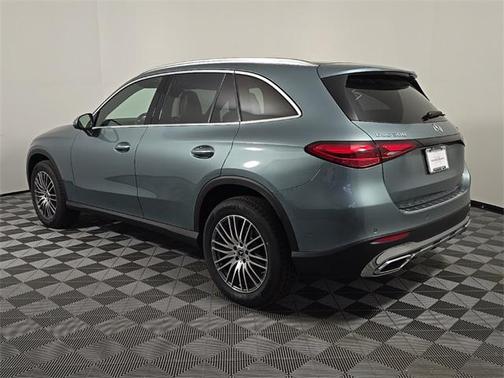 2025 Mercedes-Benz GLC 300 4MATIC