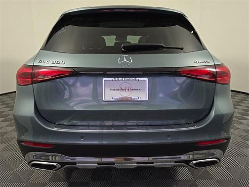 2025 Mercedes-Benz GLC 300 4MATIC