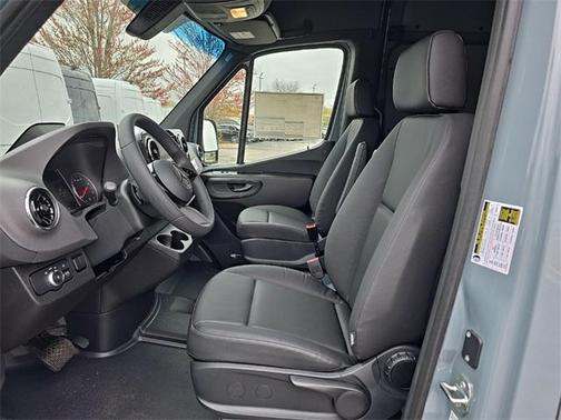 2025 Mercedes-Benz Sprinter 2500 High Roof