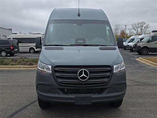 2025 Mercedes-Benz Sprinter 2500 High Roof