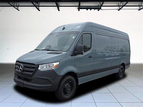 2025 Mercedes-Benz Sprinter 2500 High Roof